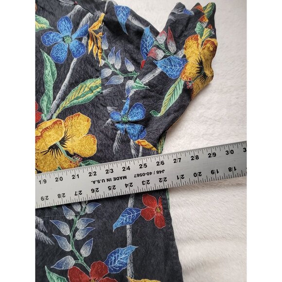 Vintage Pierre Cardin Mens XL Hawaiian Floral Button-Up Shirt Black Rayon Casual - Picture 7 of 8